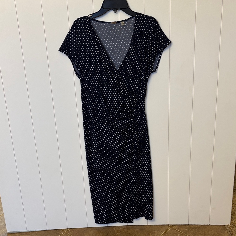 Tahari Polka Dot Wrap around dress! 4